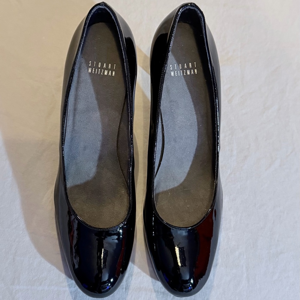 Stuart Weitzman Black Faux Patent Leather Pumps Size 10M
